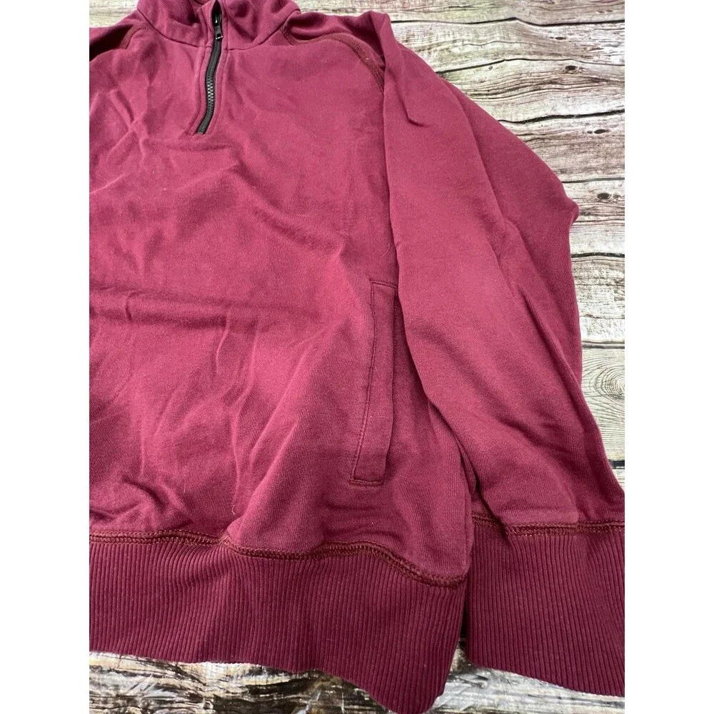 GAP men maroon
